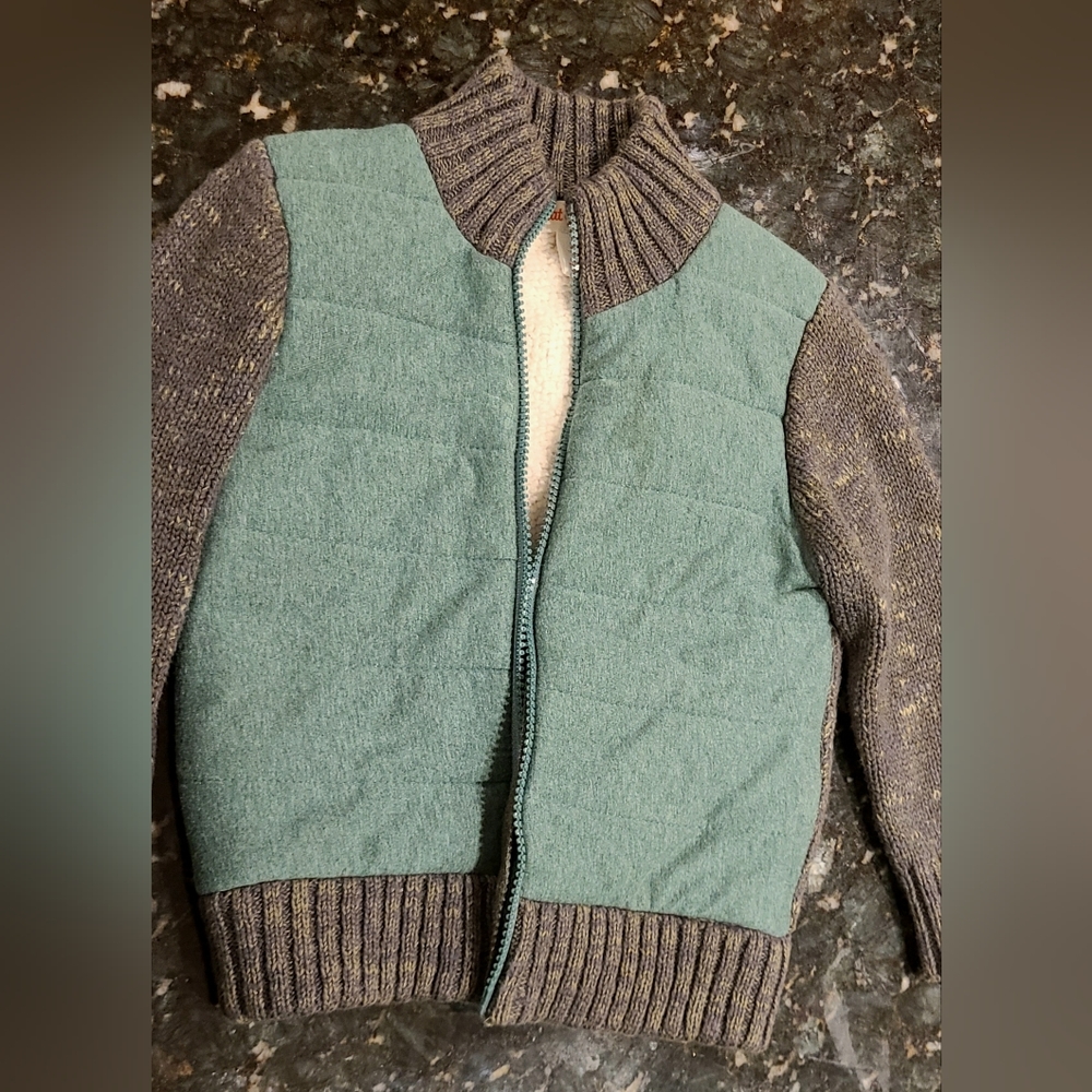 Cat & Jack 2T Sweater Jacket w Sherpa Lining Like New